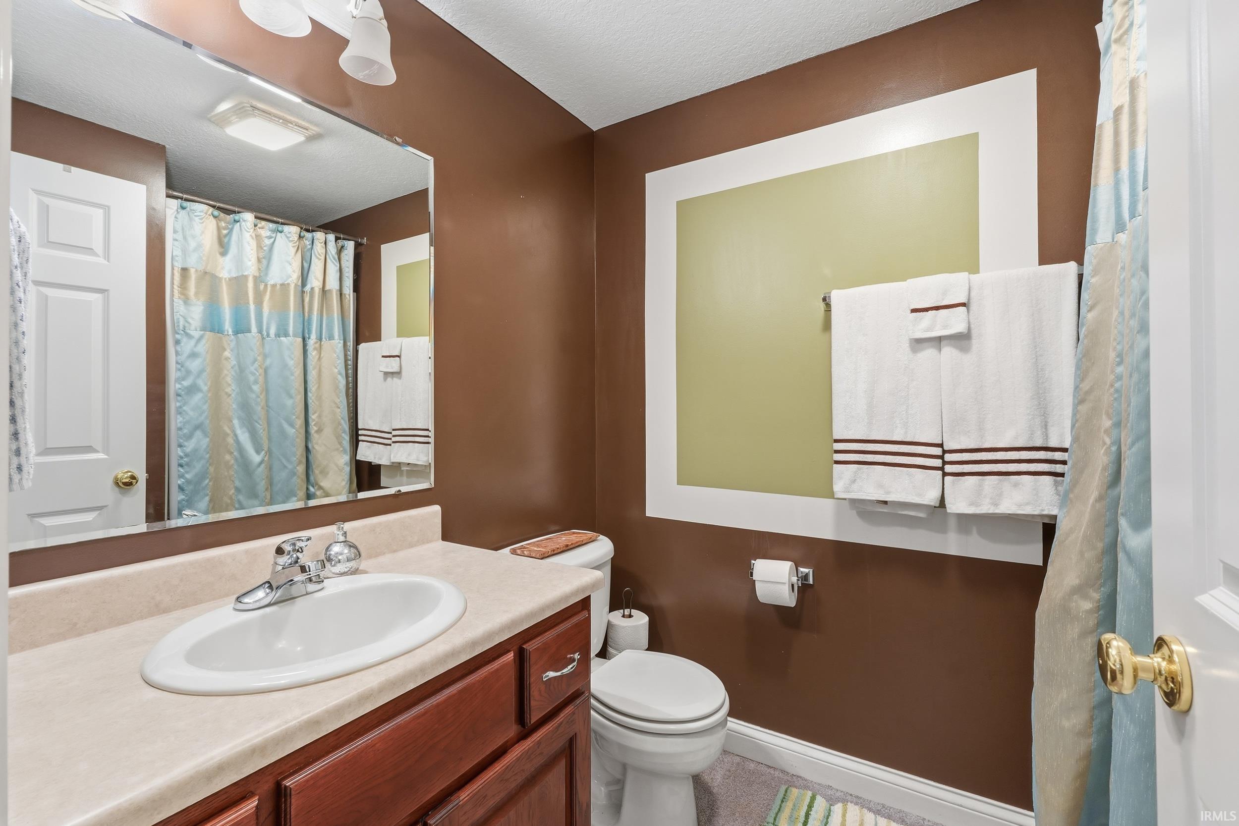 7232 Hawksnest Trail