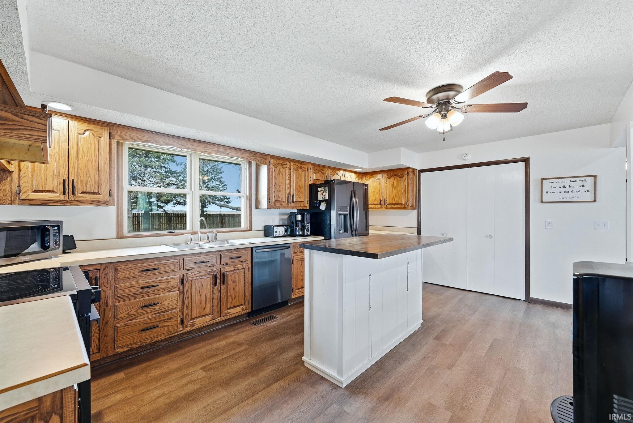 7266 N St Rd 1