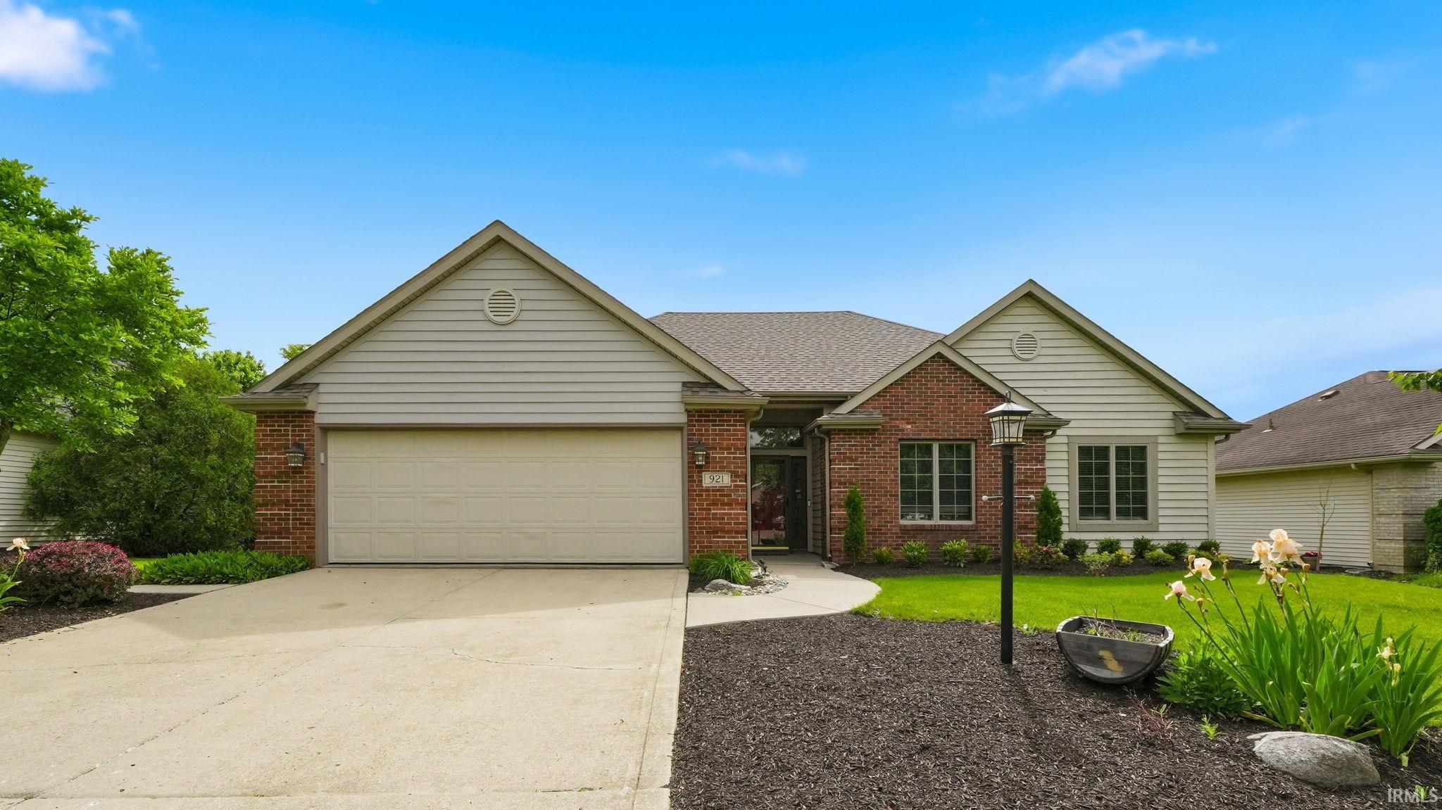 921 Autumn Ridge Lane