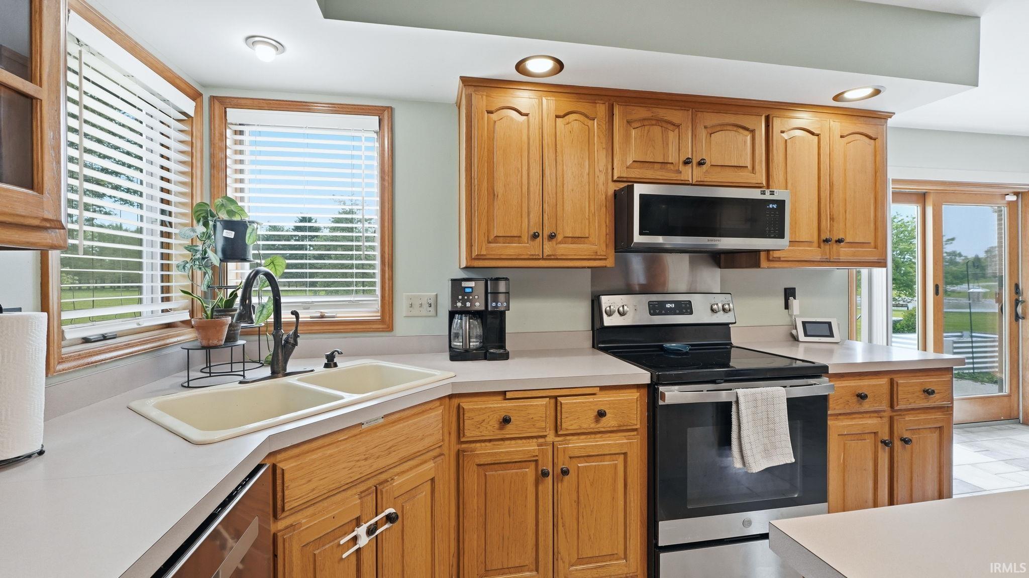 921 Autumn Ridge Lane