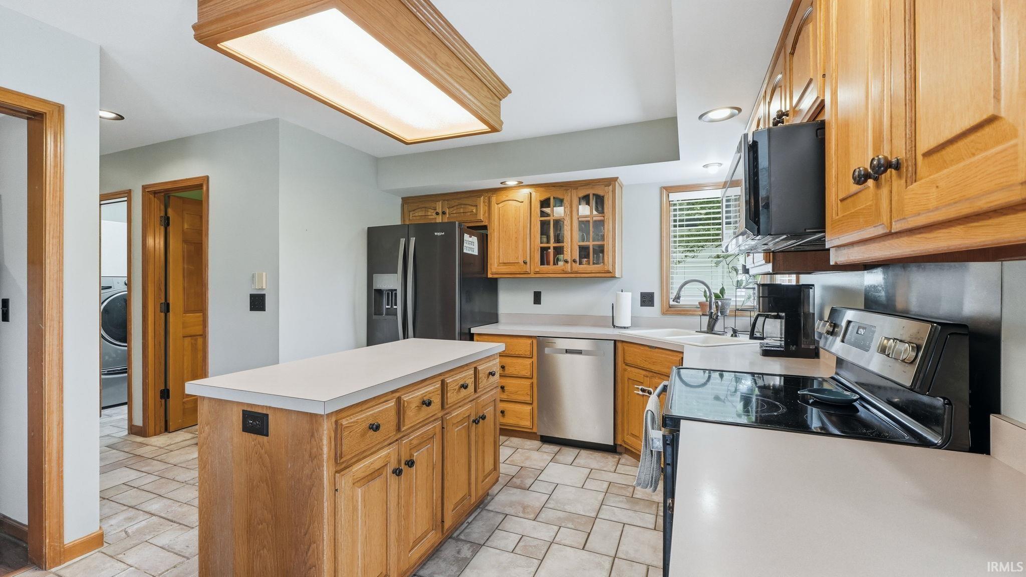 921 Autumn Ridge Lane