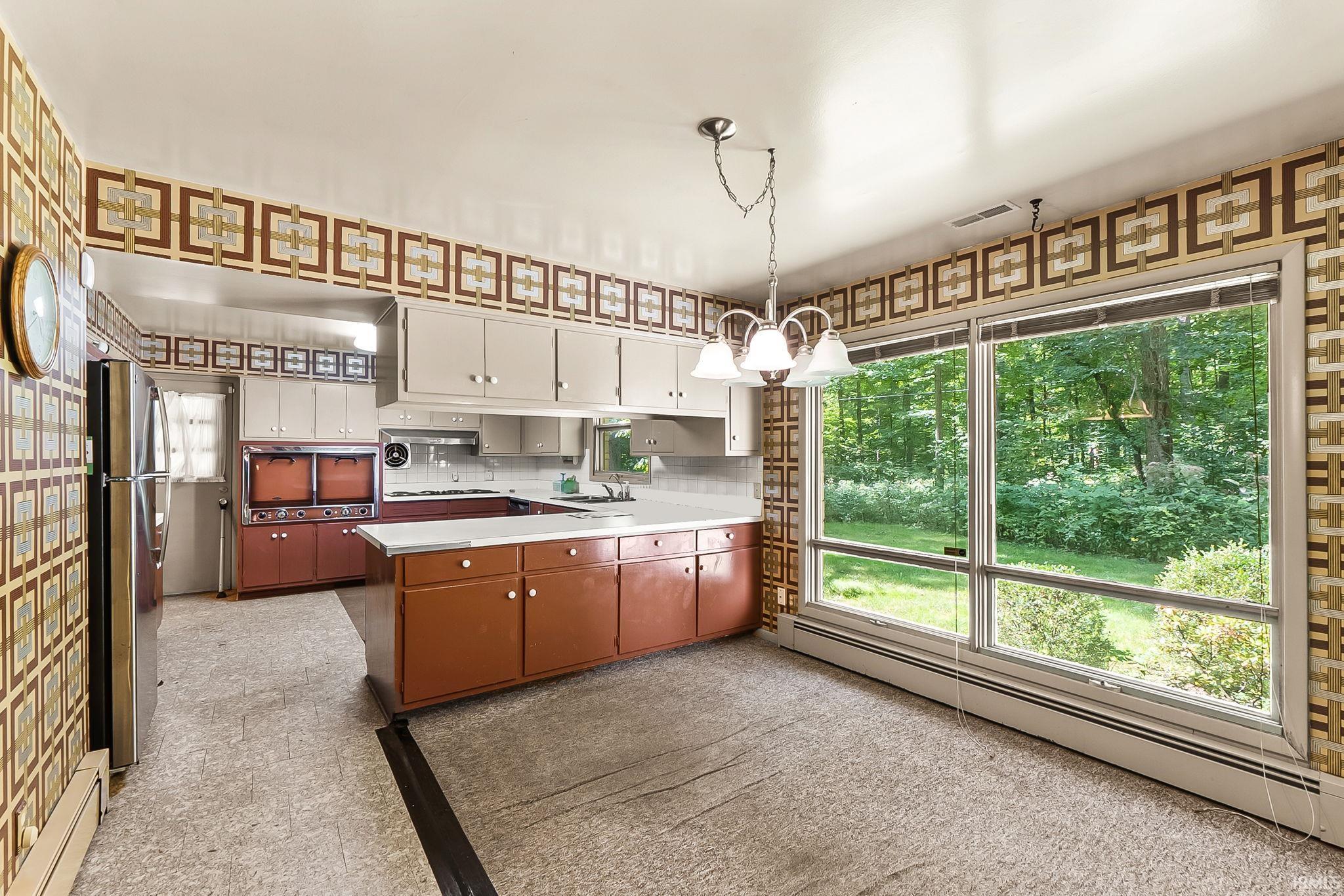 3409 Rosewood Drive