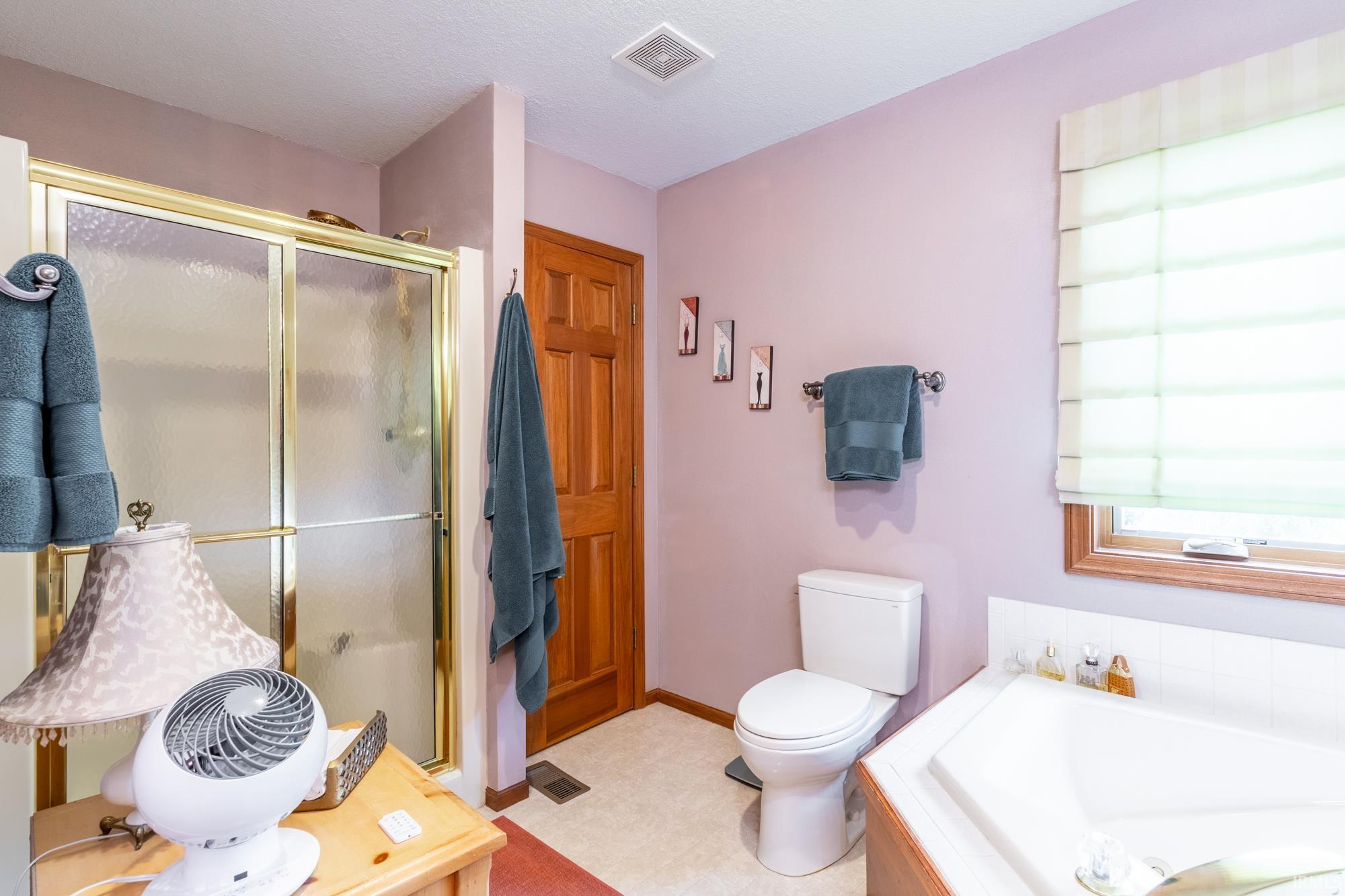 926 Deer Cliff Court