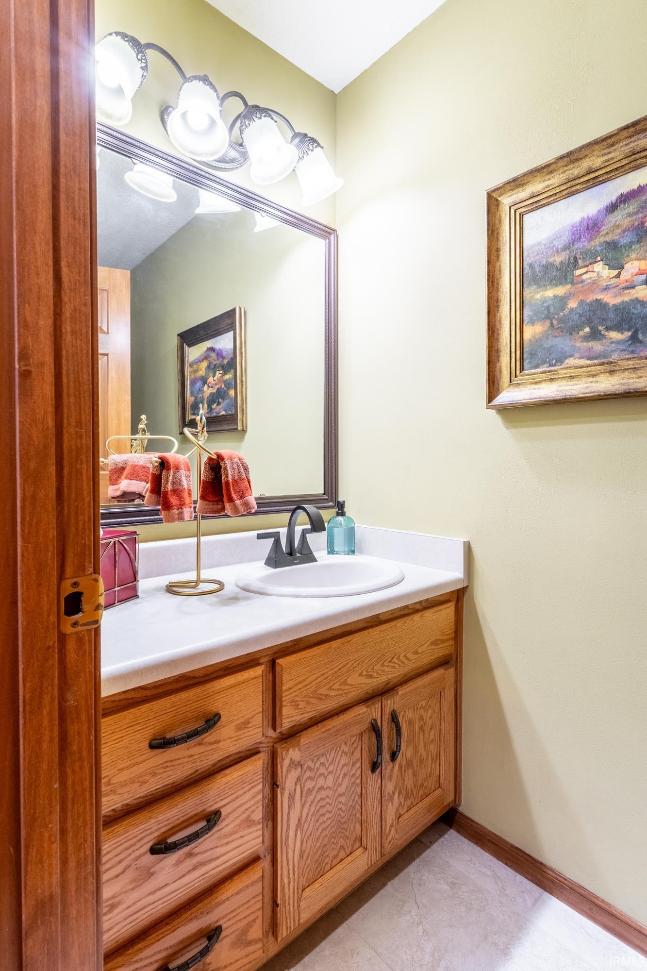 926 Deer Cliff Court