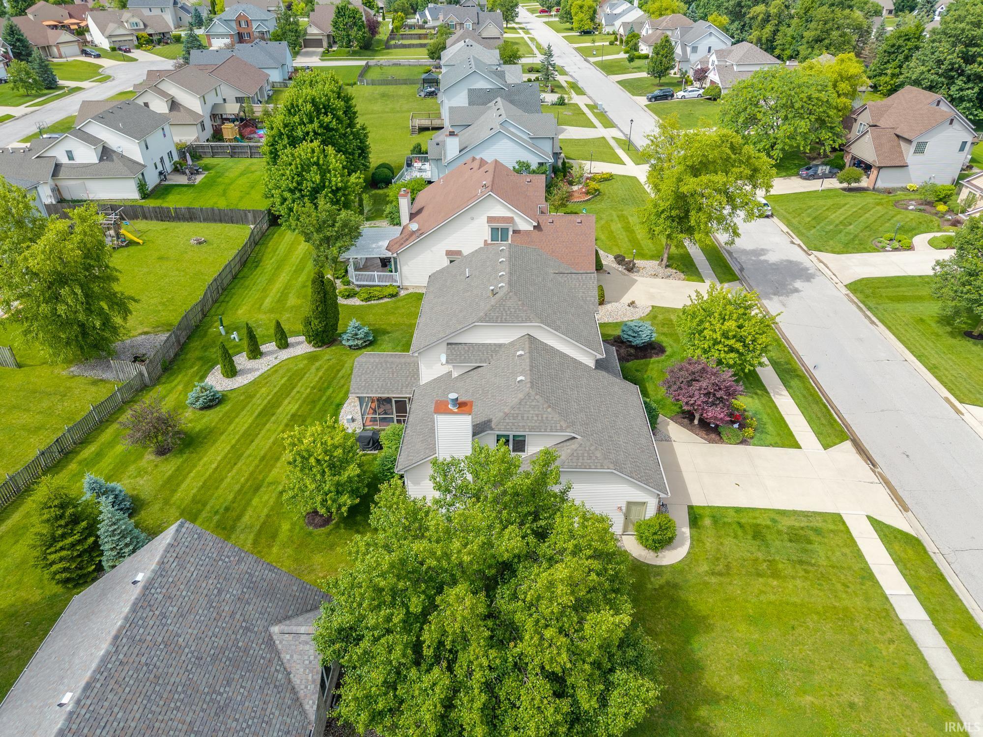 926 Deer Cliff Court