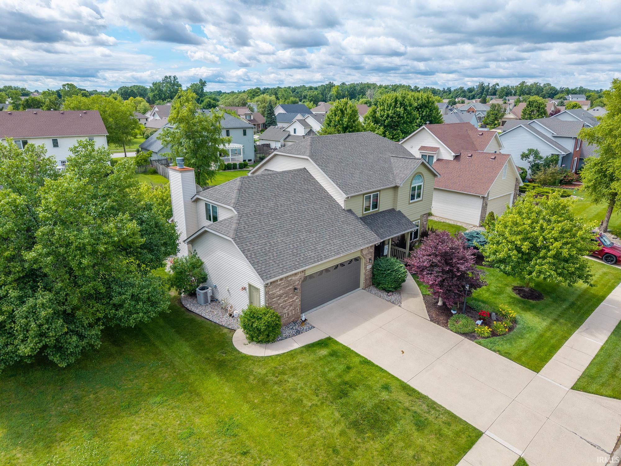 926 Deer Cliff Court