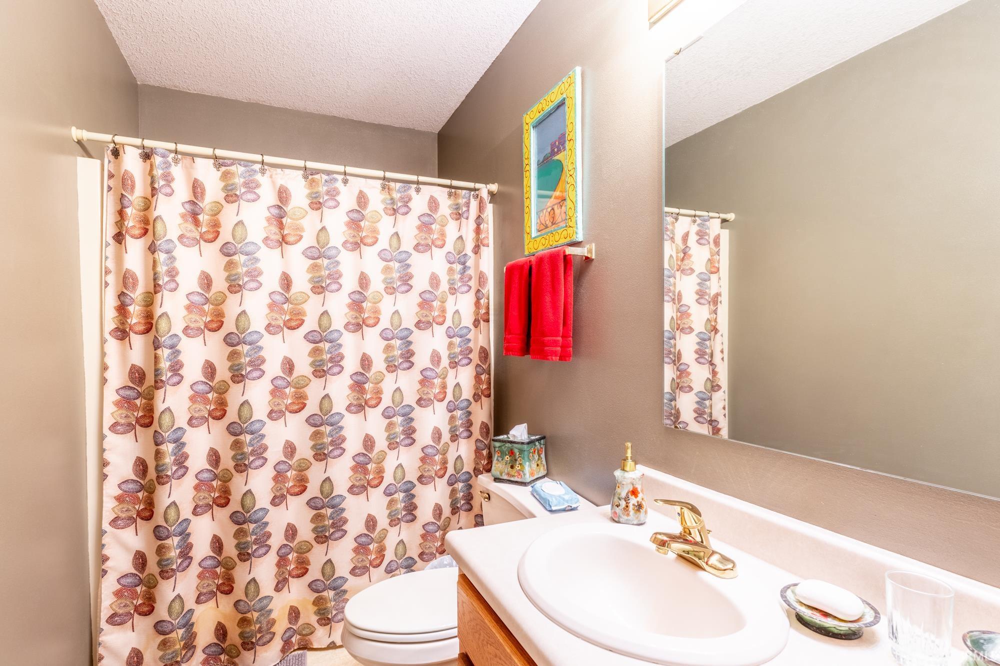 926 Deer Cliff Court