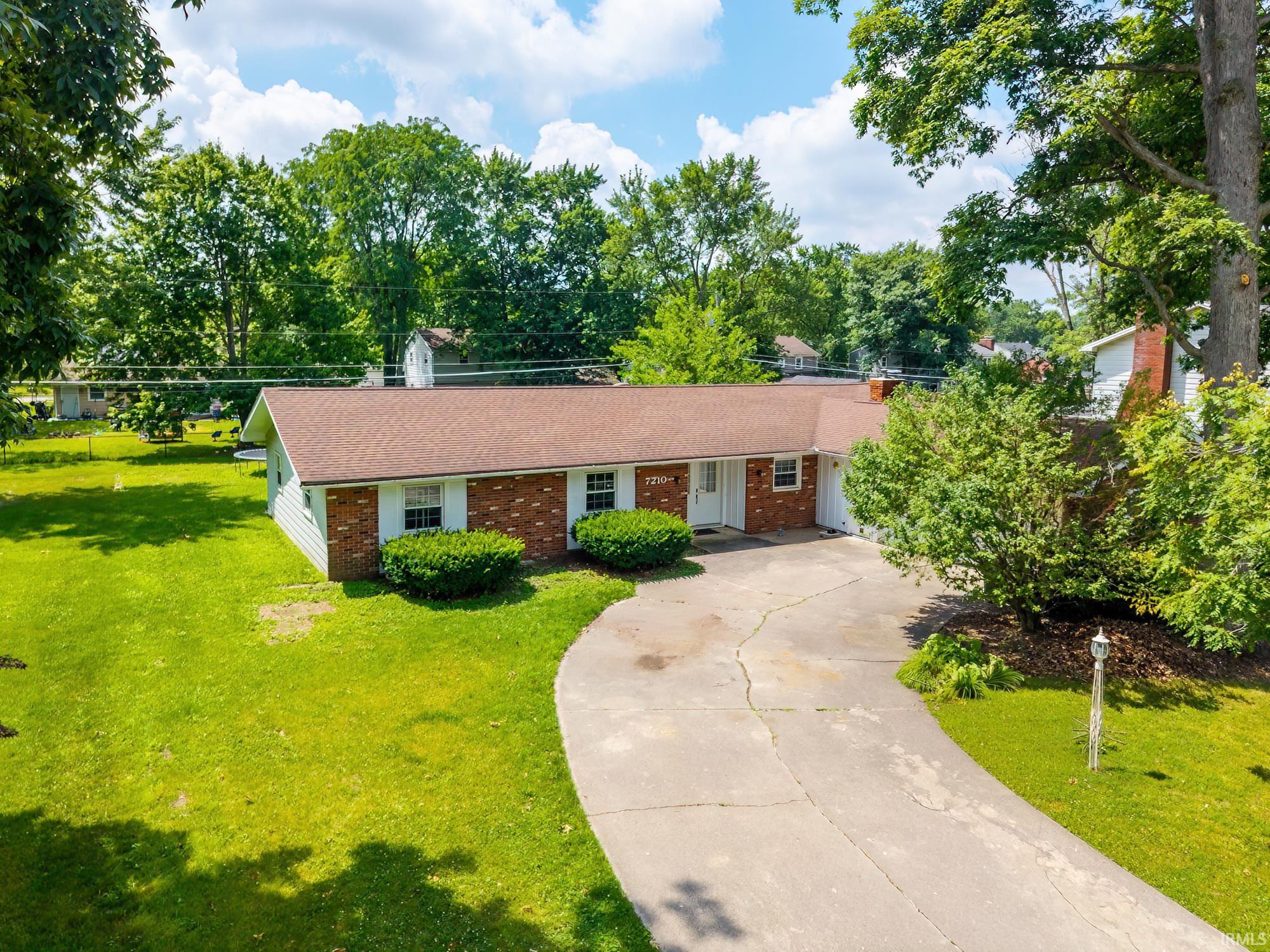 7210 Blackhawk Lane