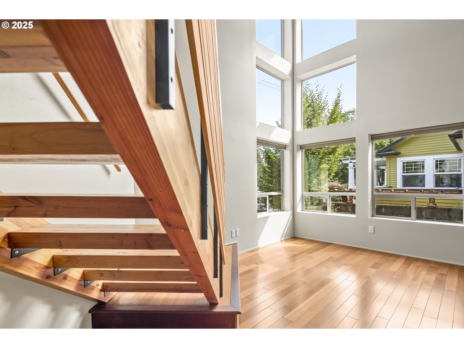 512 SE 60TH AVE 206