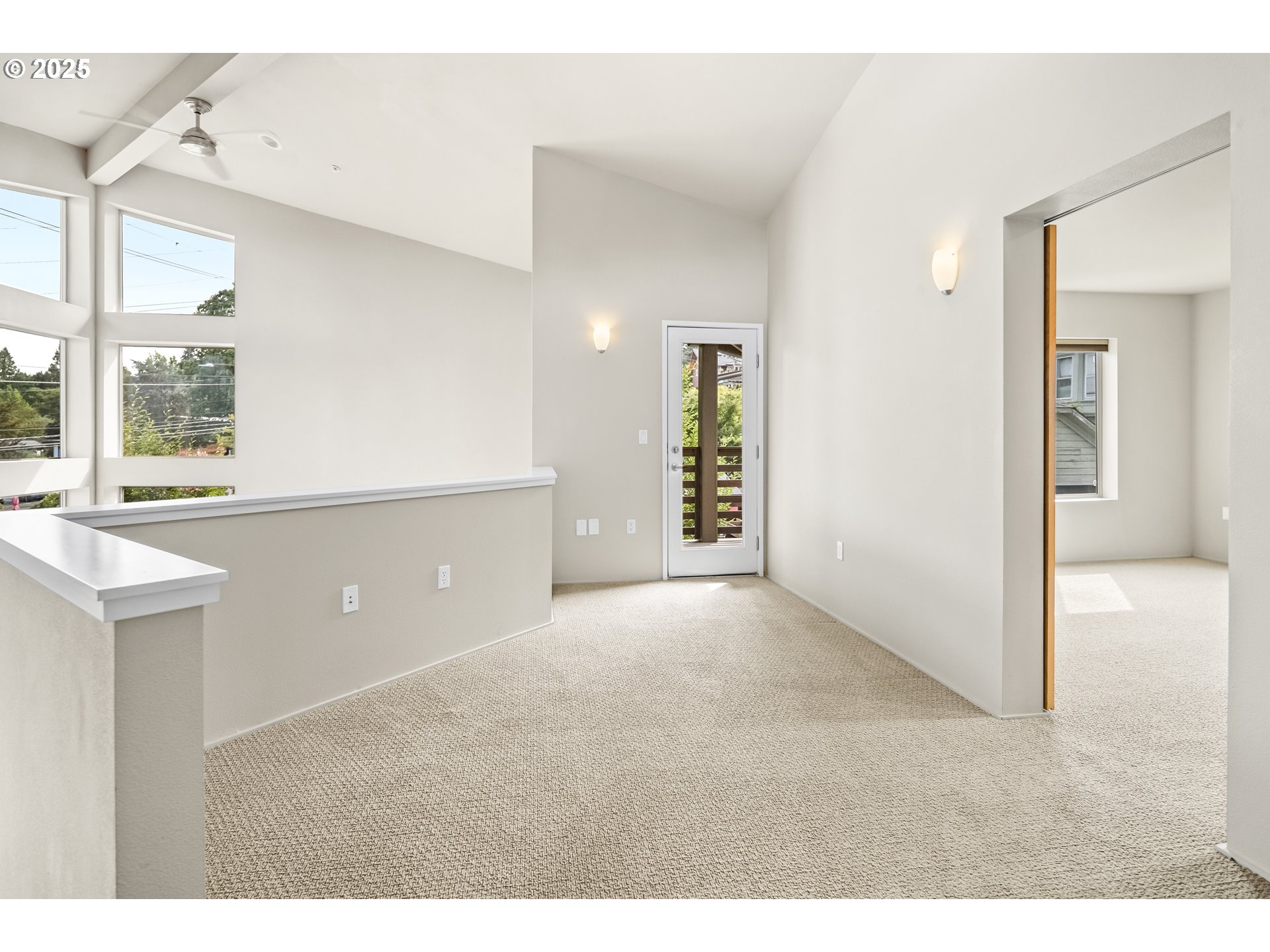 512 SE 60TH AVE 206