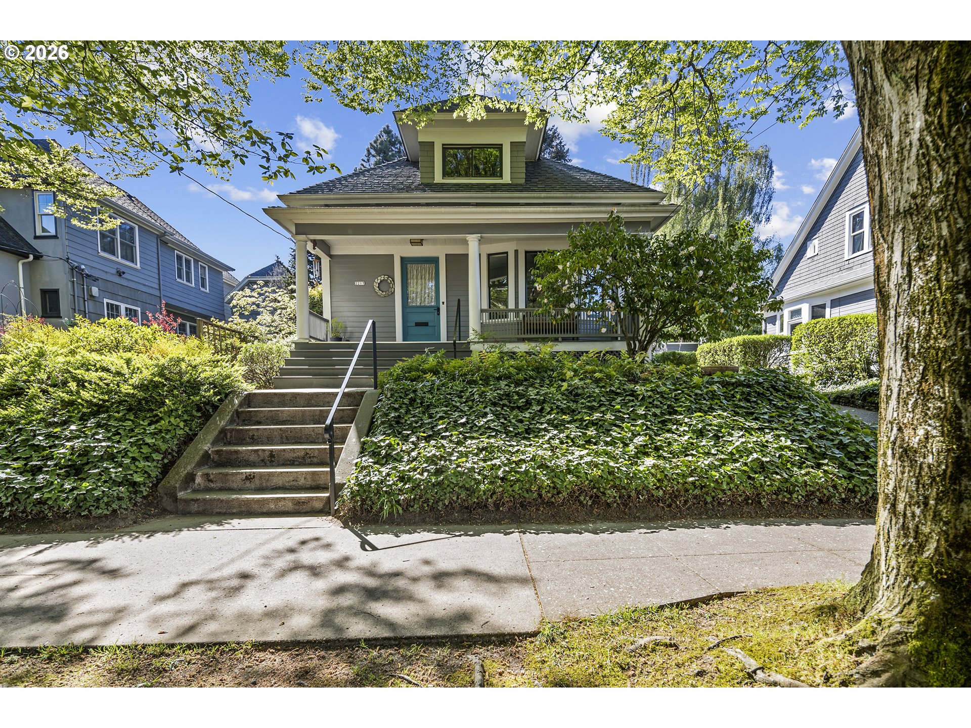 2217 NE 12TH AVE