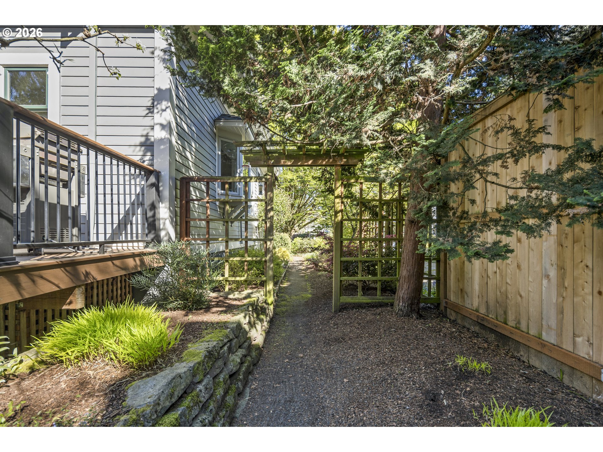 2217 NE 12TH AVE