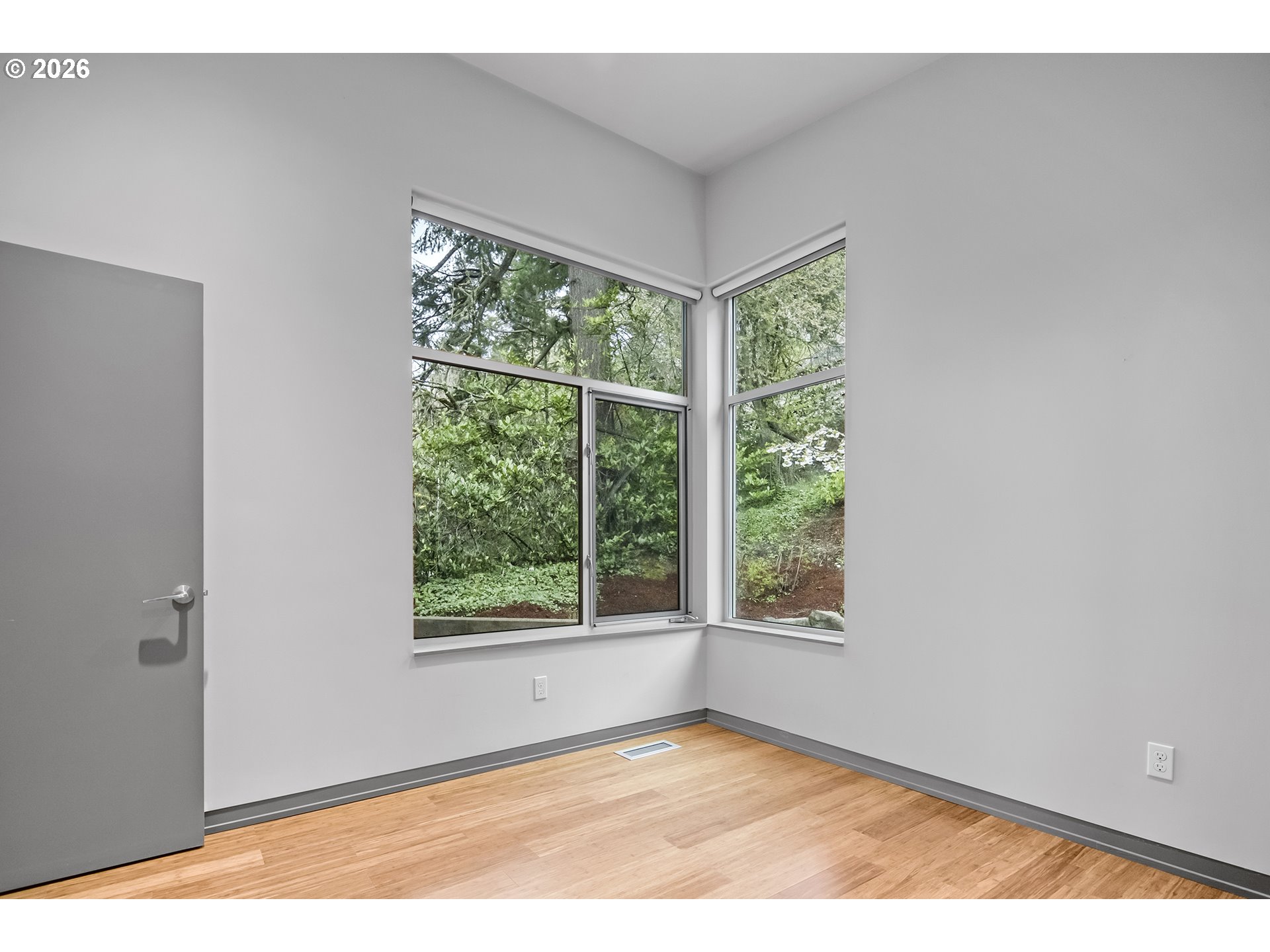 3741 SW Sweetbriar DR