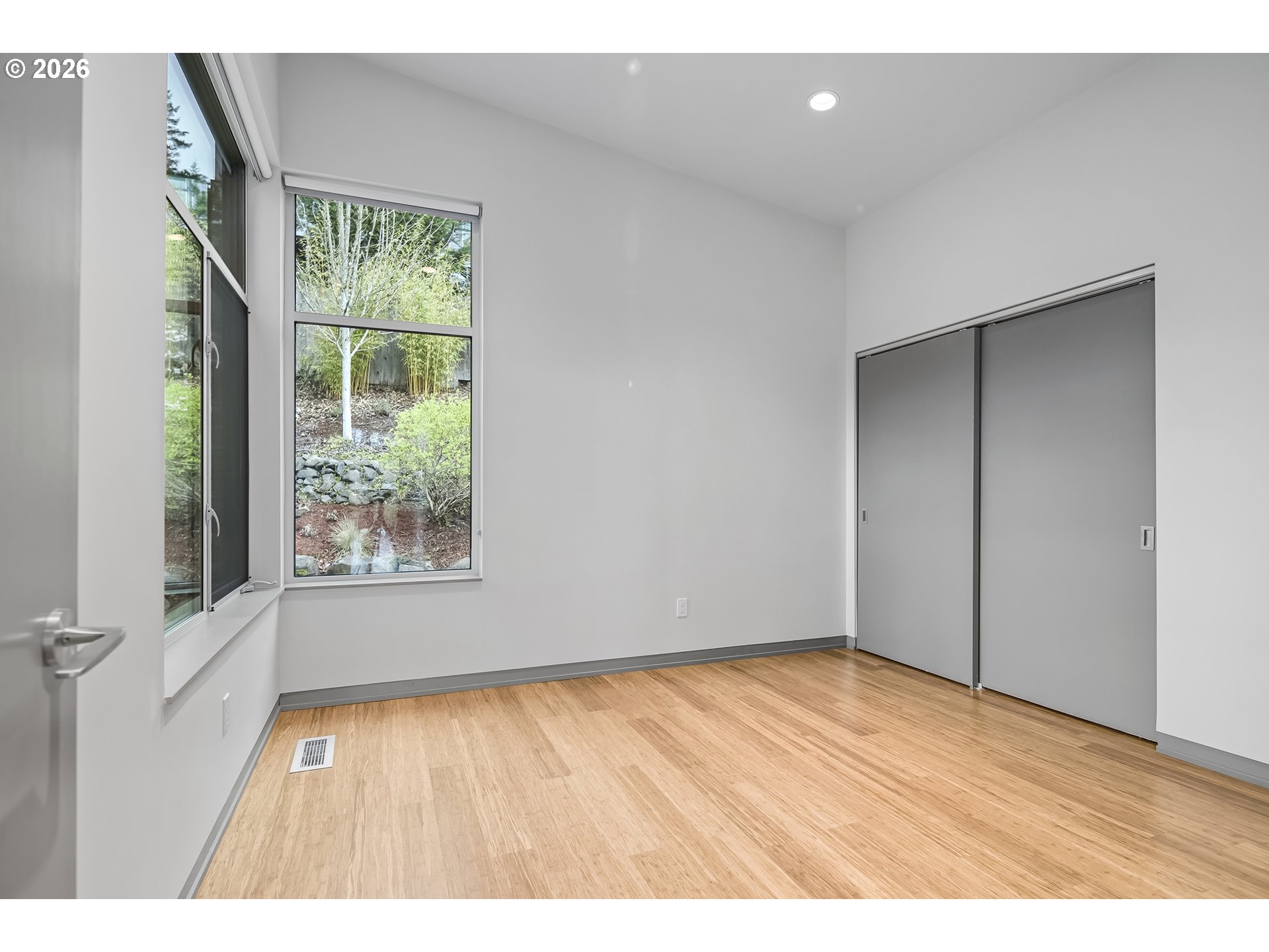 3741 SW Sweetbriar DR