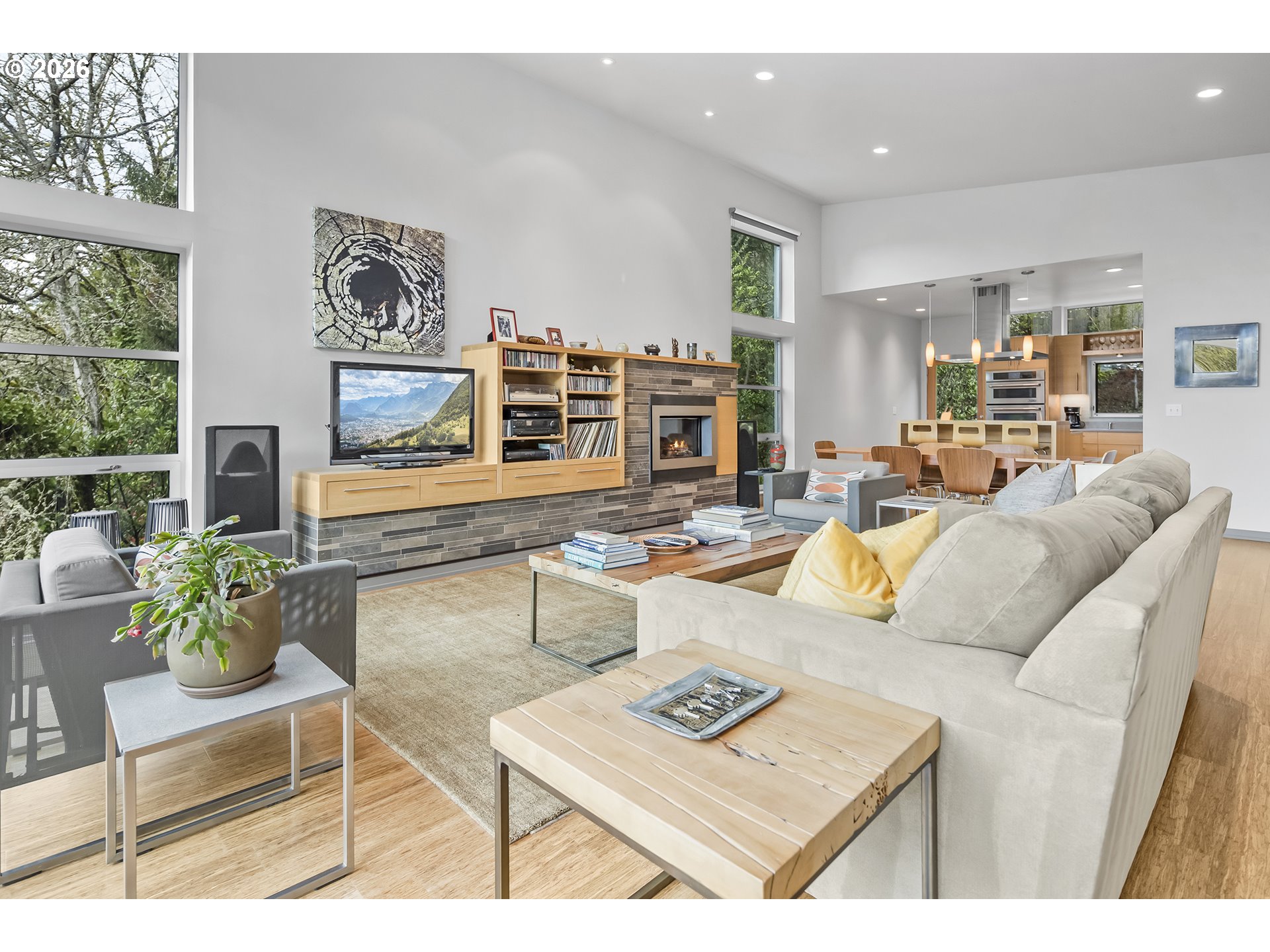 3741 SW Sweetbriar DR