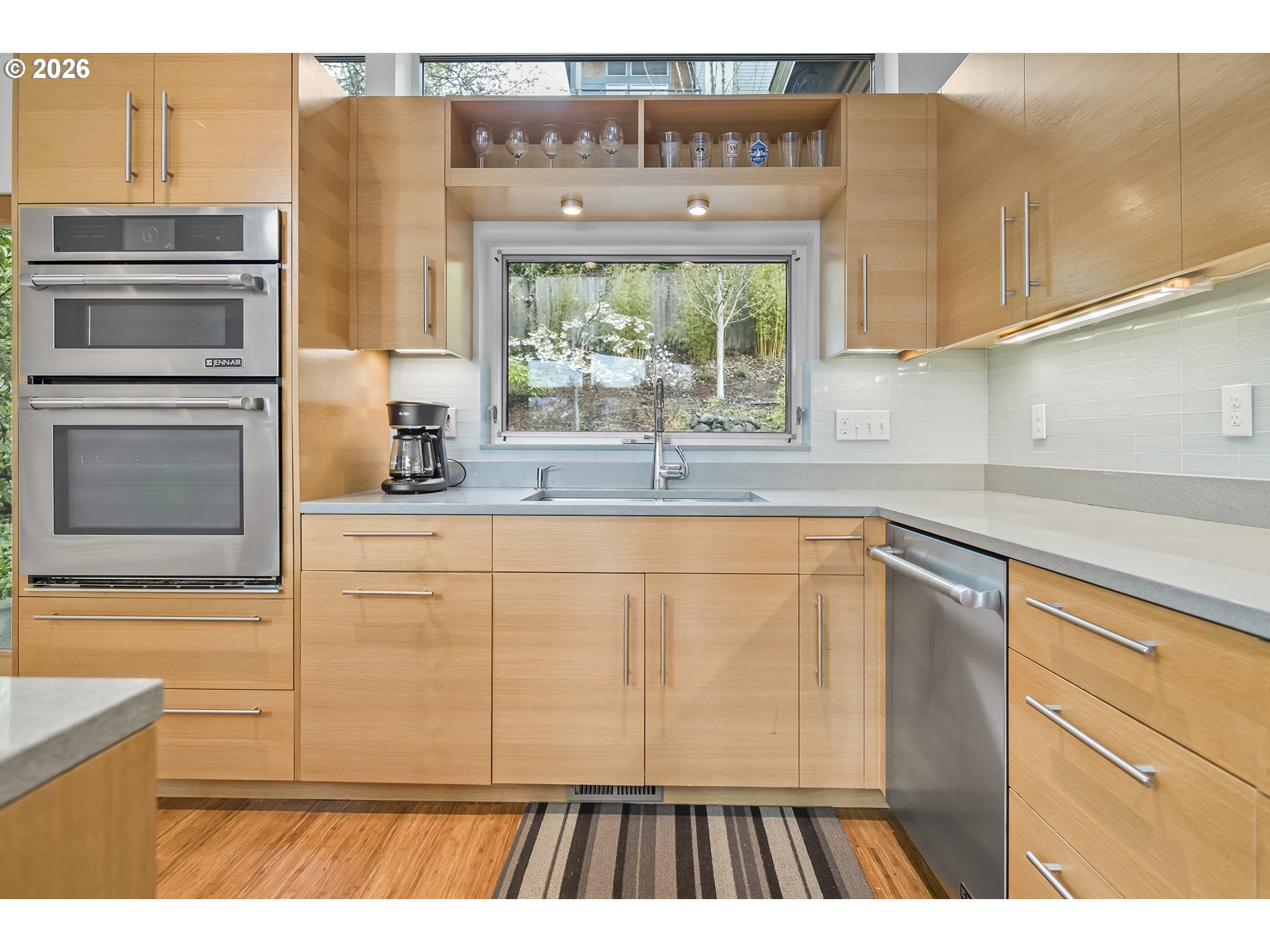 3741 SW Sweetbriar DR