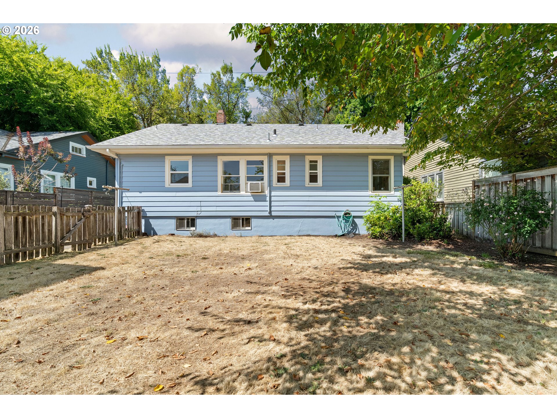 1916 NE 52ND AVE