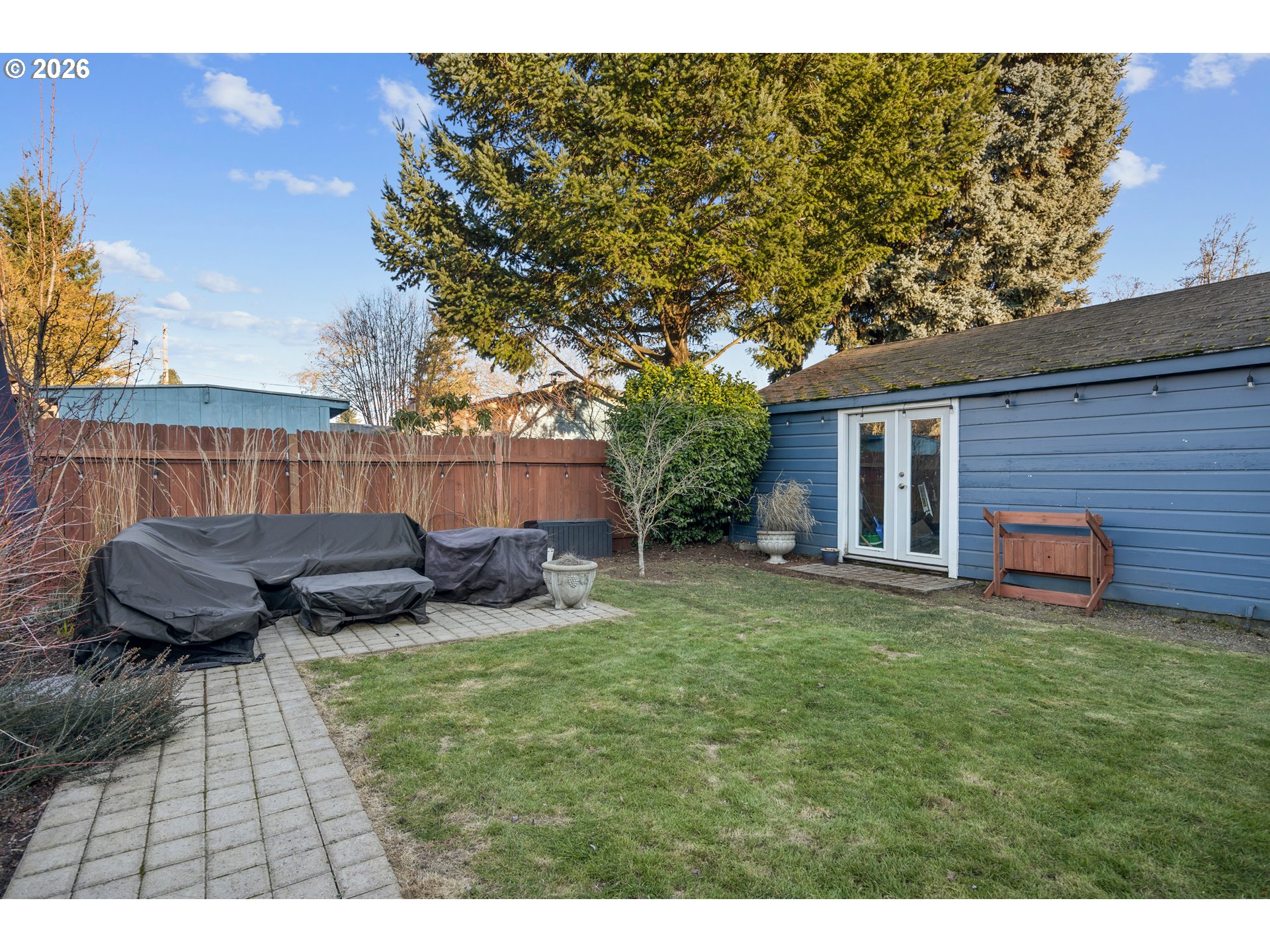 9941 N Willamette BLVD