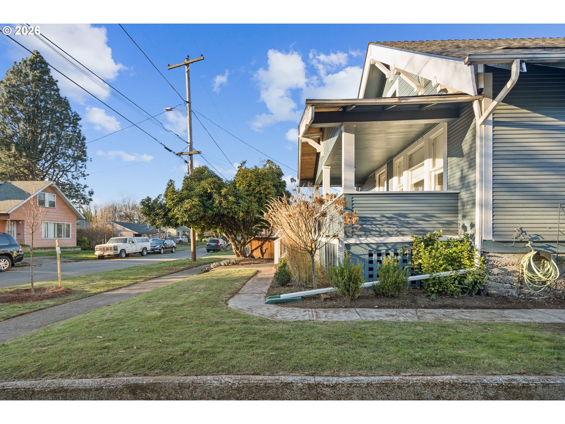 9941 N Willamette BLVD