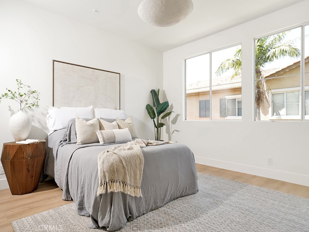 3335 E Chiddingstone Lane A