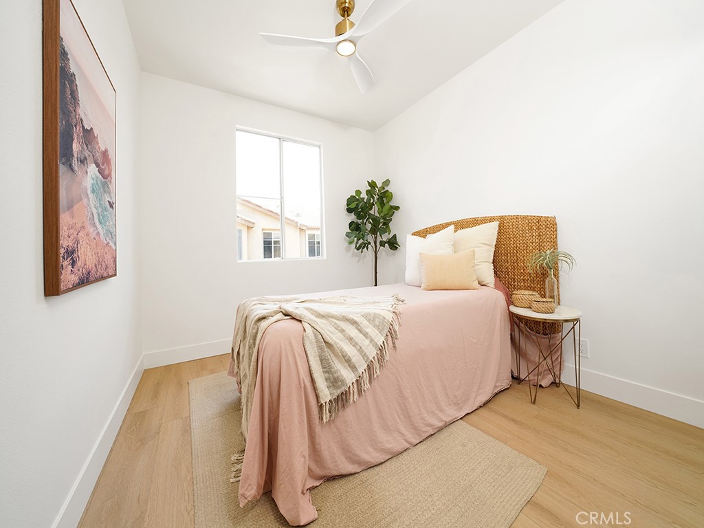 3335 E Chiddingstone Lane A