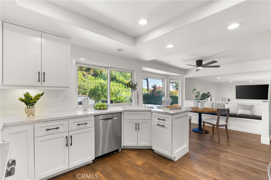 28622 Silverton Drive