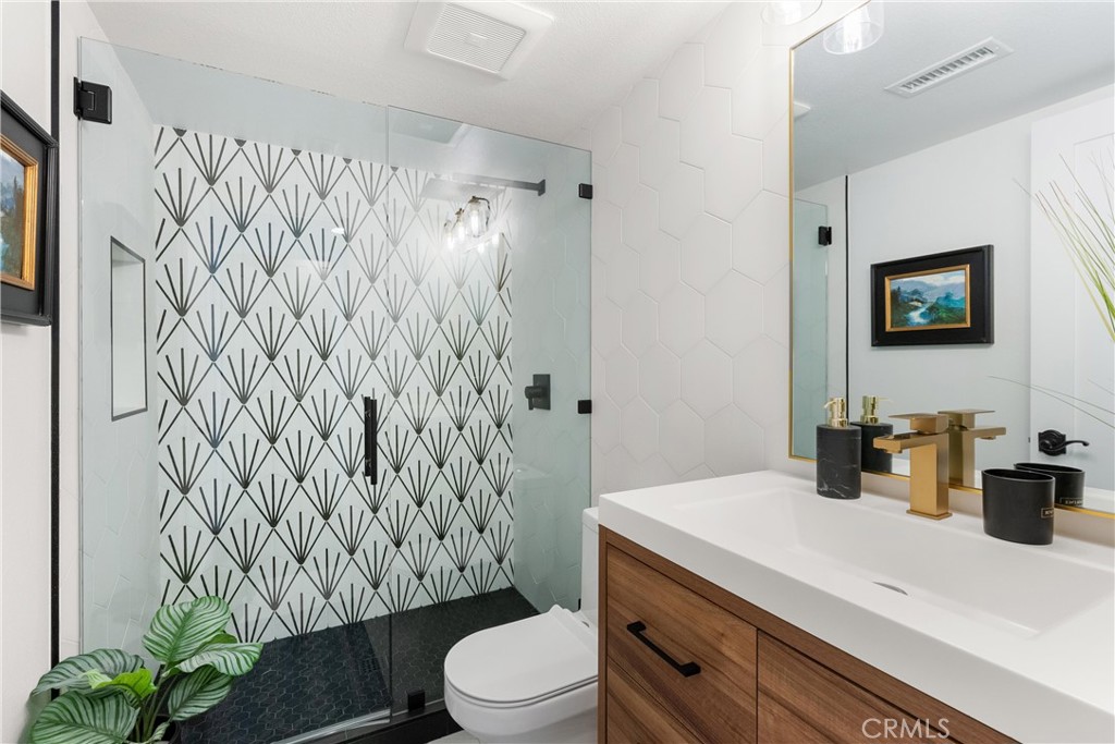 28622 Silverton Drive