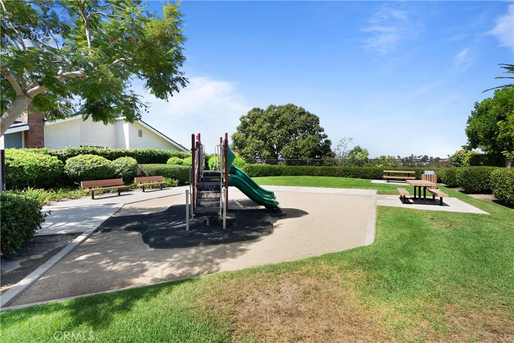 28622 Silverton Drive