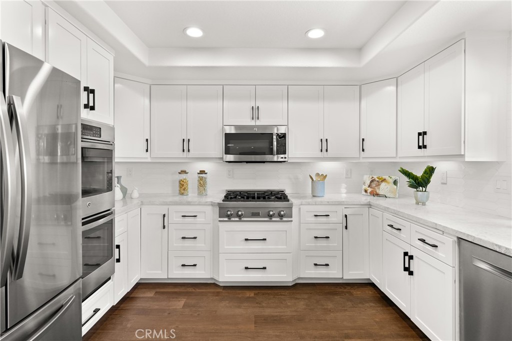 28622 Silverton Drive