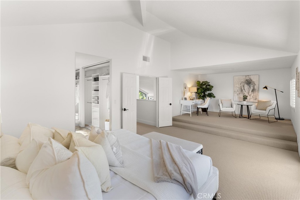 28622 Silverton Drive