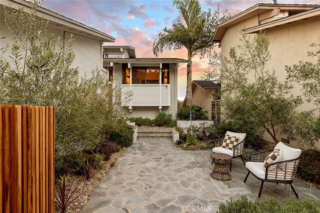 17 Morning Wood Drive