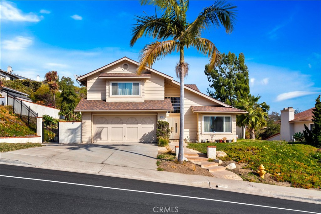 2908 Calle Frontera