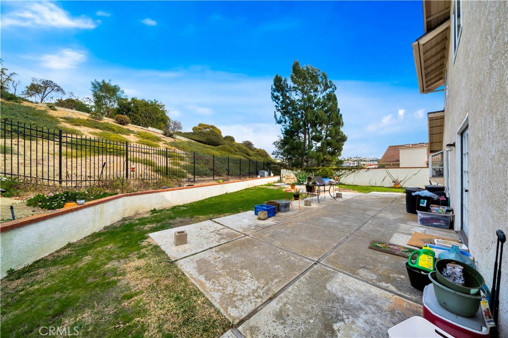 2908 Calle Frontera