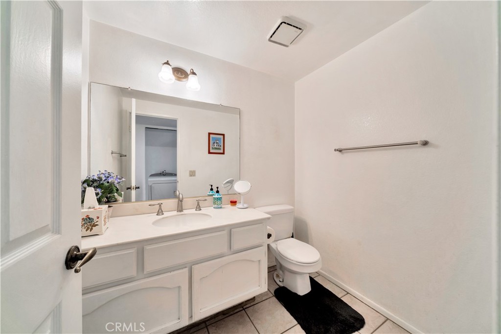 2908 Calle Frontera
