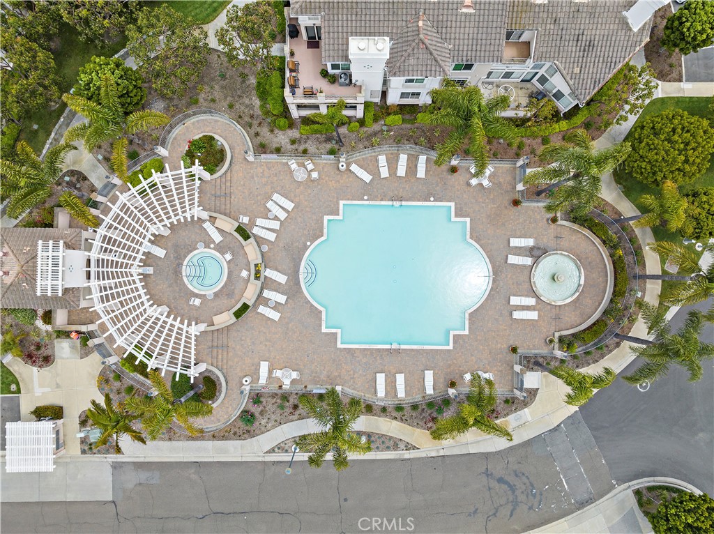 183 Shorebreaker Drive