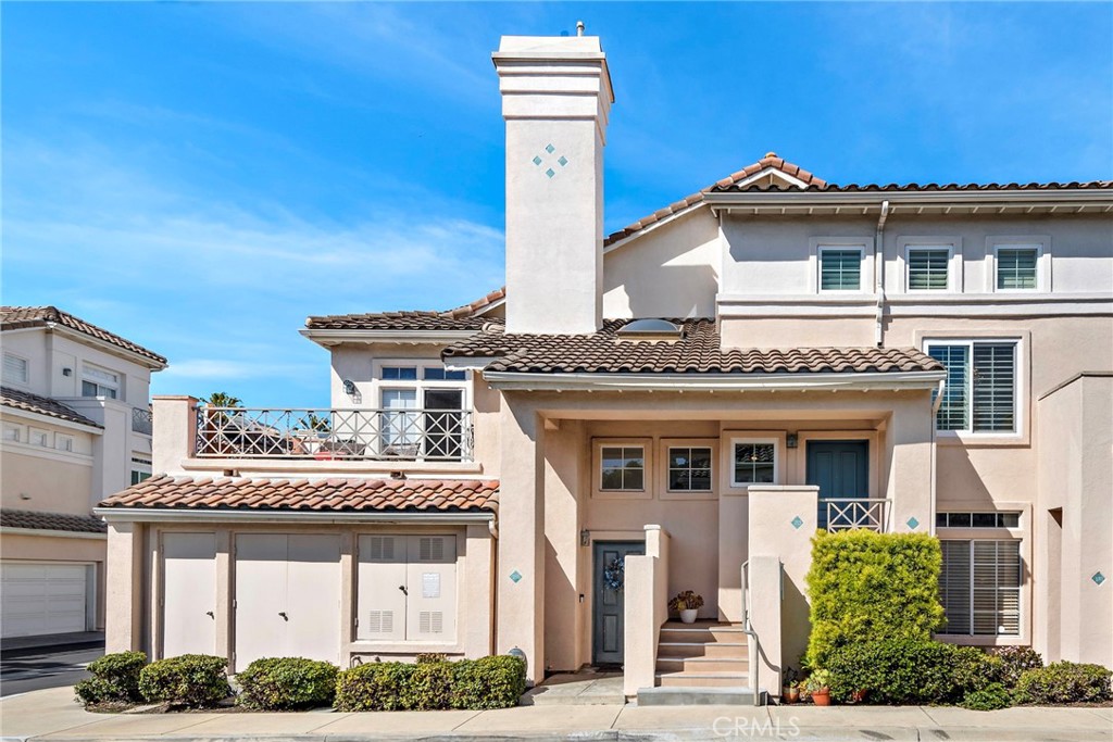 183 Shorebreaker Drive