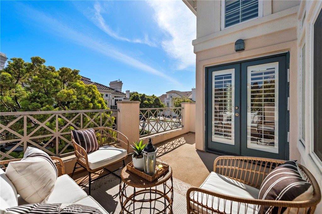 183 Shorebreaker Drive