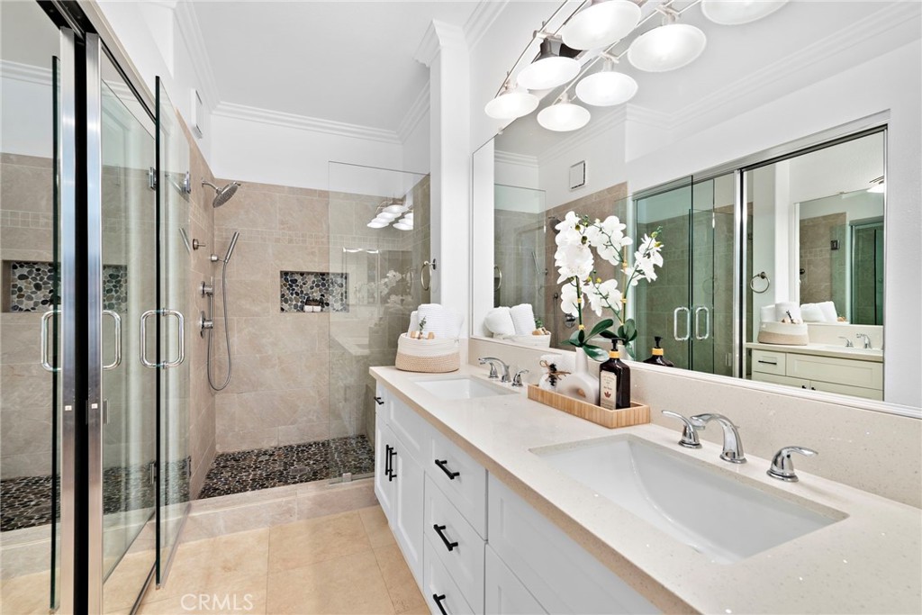 183 Shorebreaker Drive