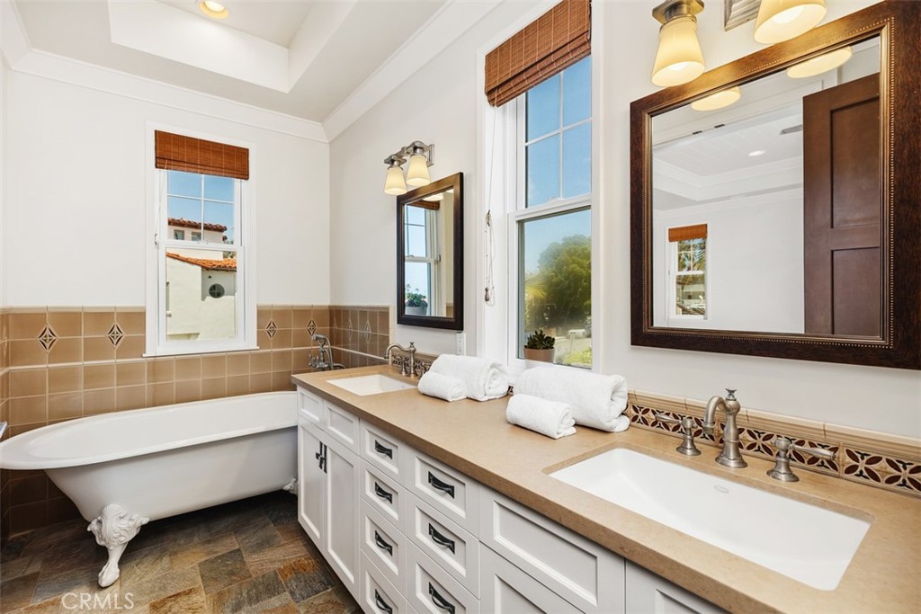 407 Monterey A