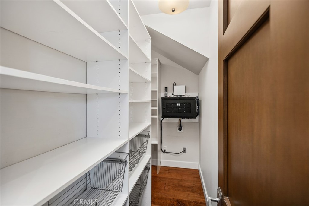 407 Monterey A