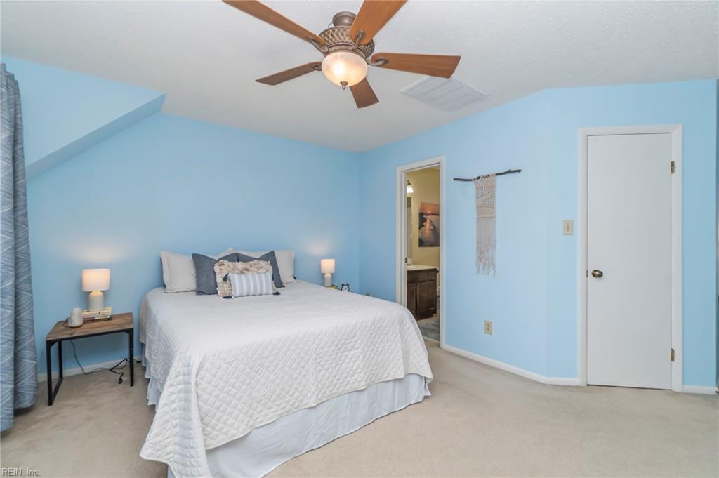 2214 Hermit Thrush LN