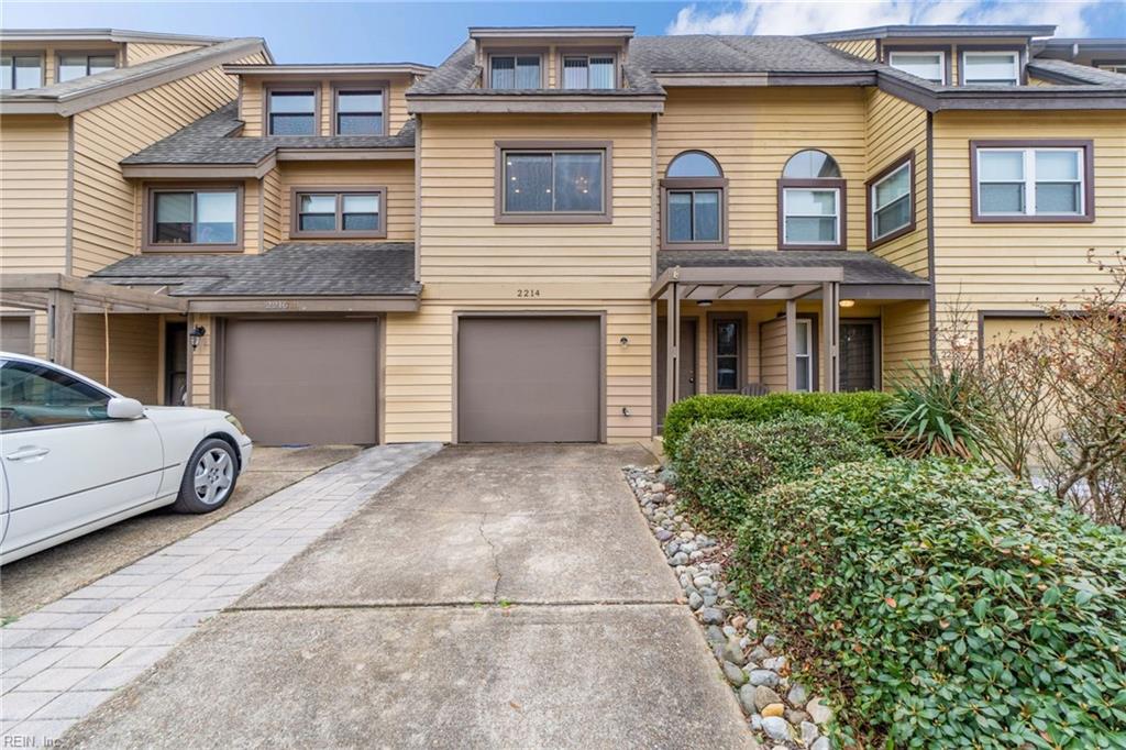 2214 Hermit Thrush LN
