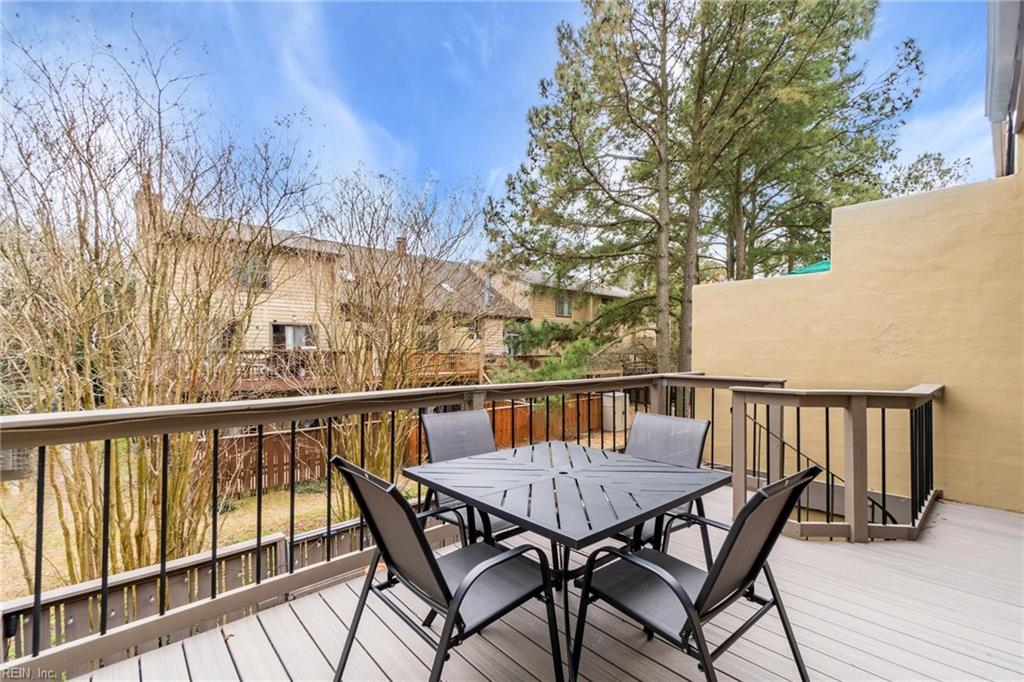 2214 Hermit Thrush LN
