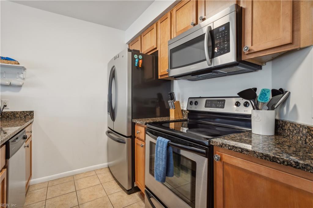 304 28th ST 207