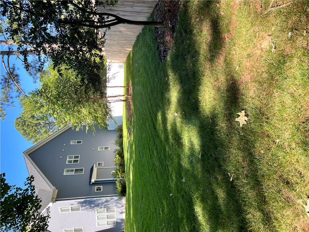 400 Canterbury Road DR