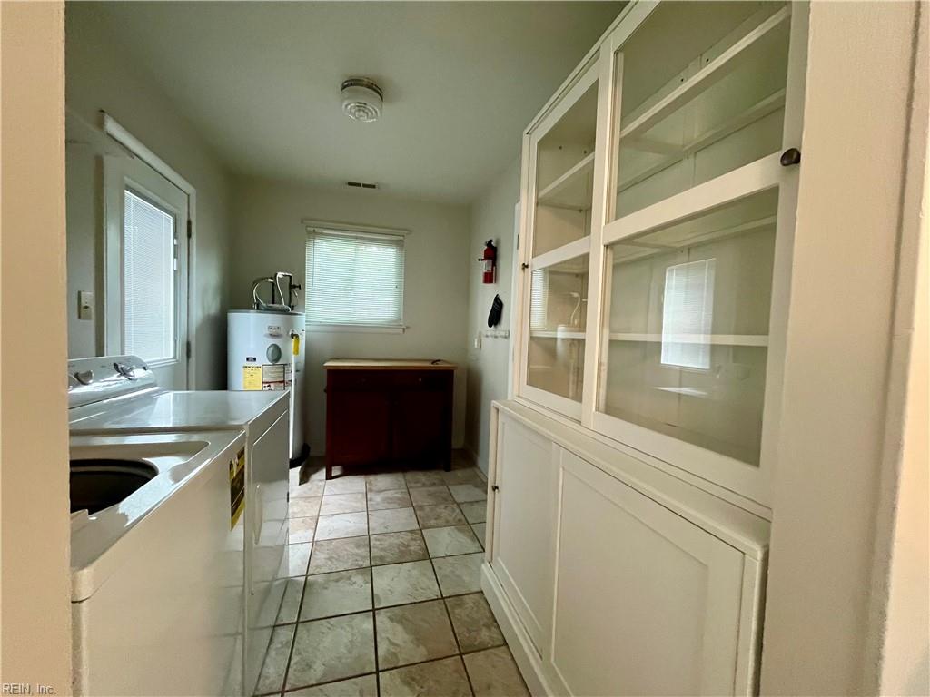 3905 Brentwood CRES