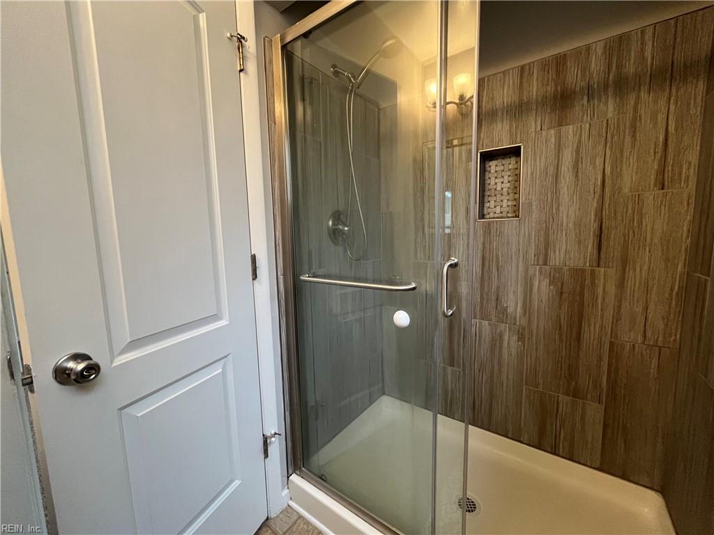 3905 Brentwood CRES