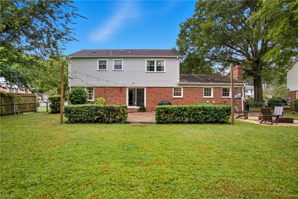 608 Kingston DR