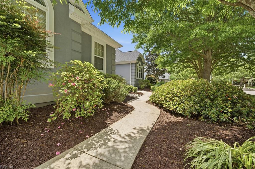 2504 Dehart CT