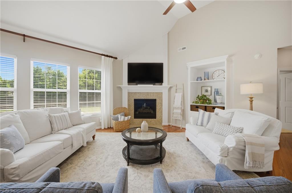 2504 Dehart CT